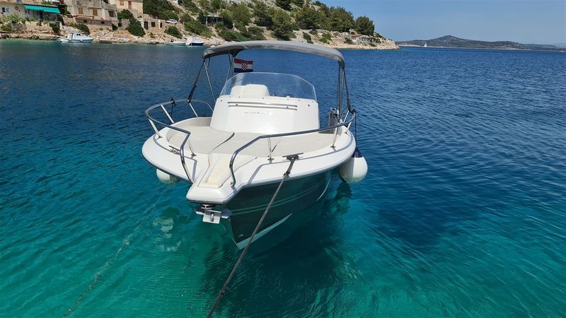 White Shark 225 | Ivan