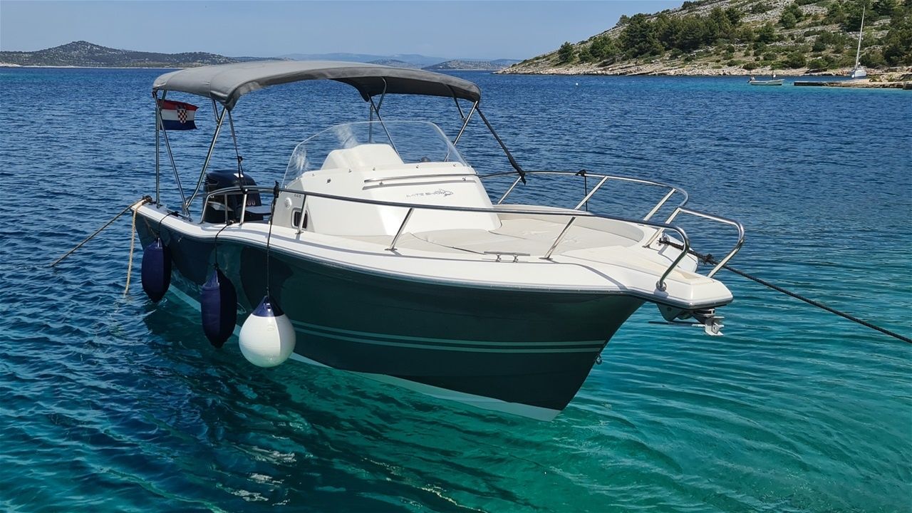 White Shark 225 | Ivan