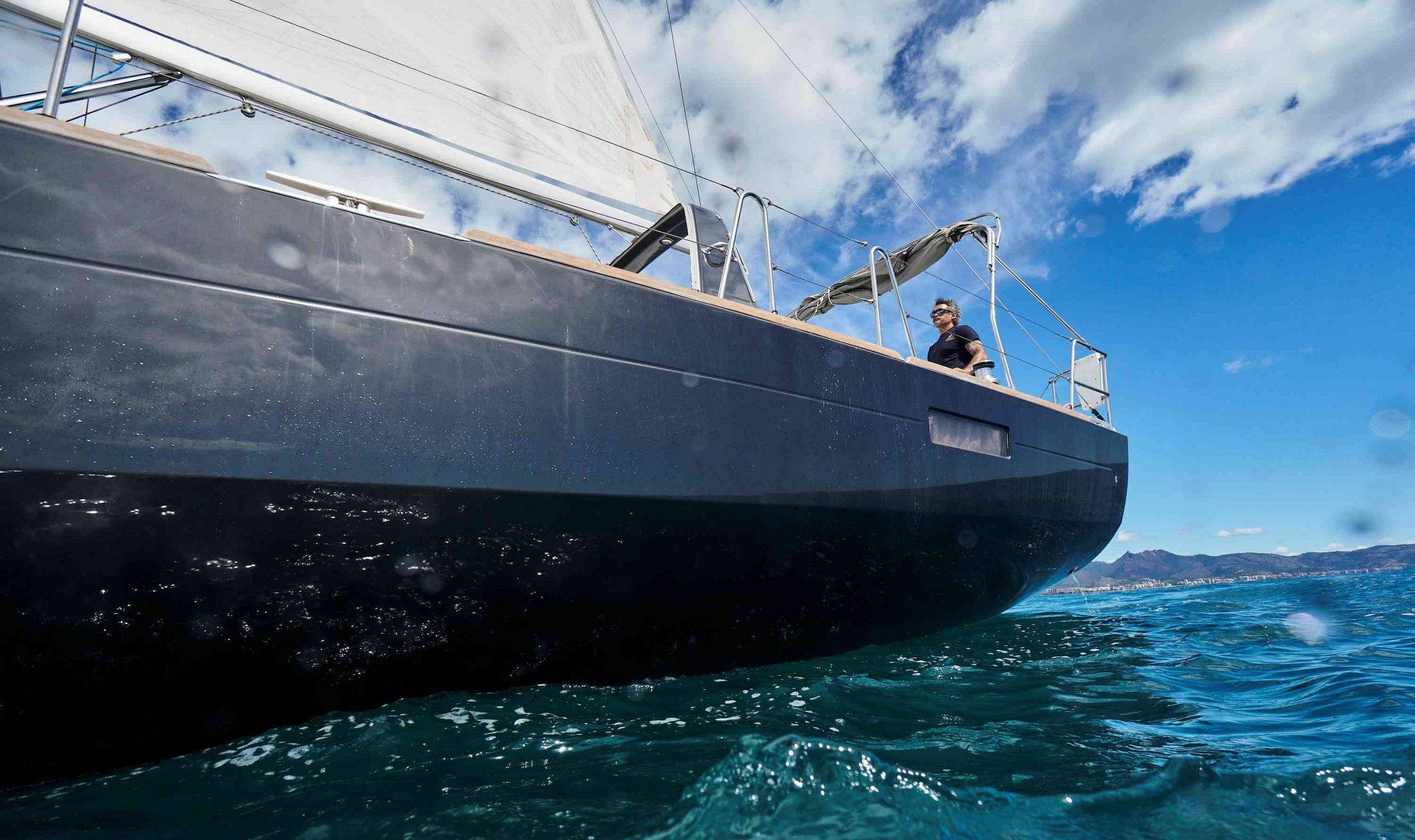 Beneteau Oceanis 45 | Darkness