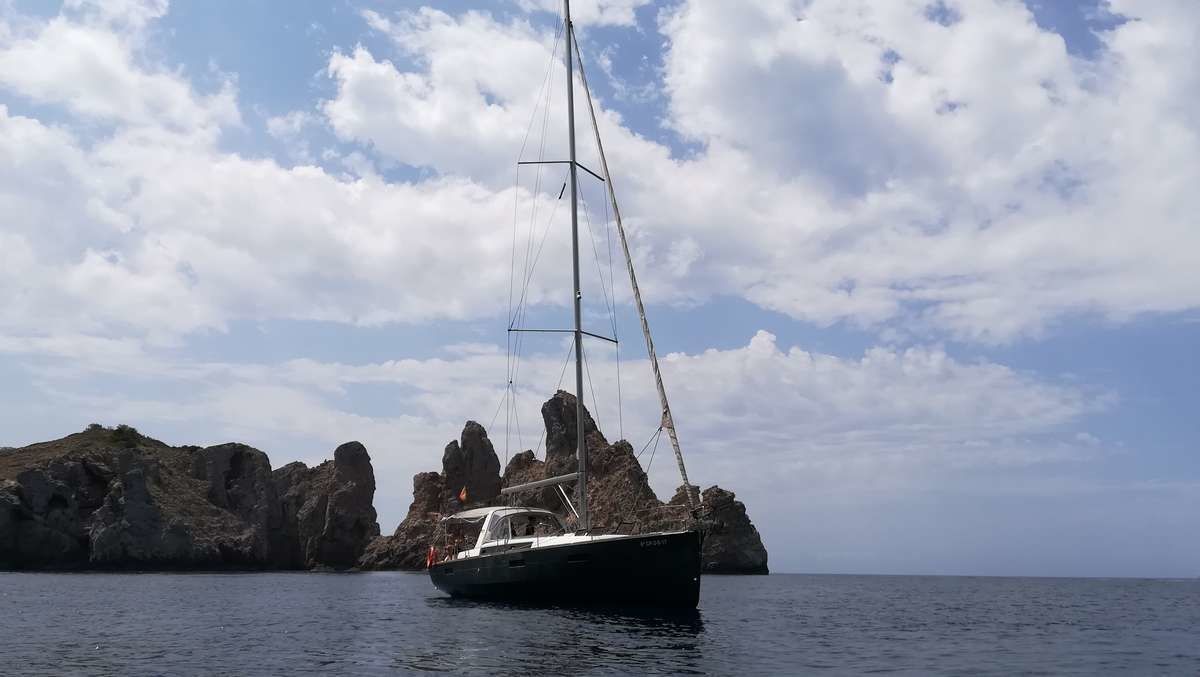 Beneteau Oceanis 45 | Darkness