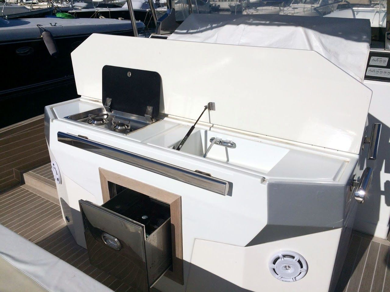 Playboat G13 | To be different