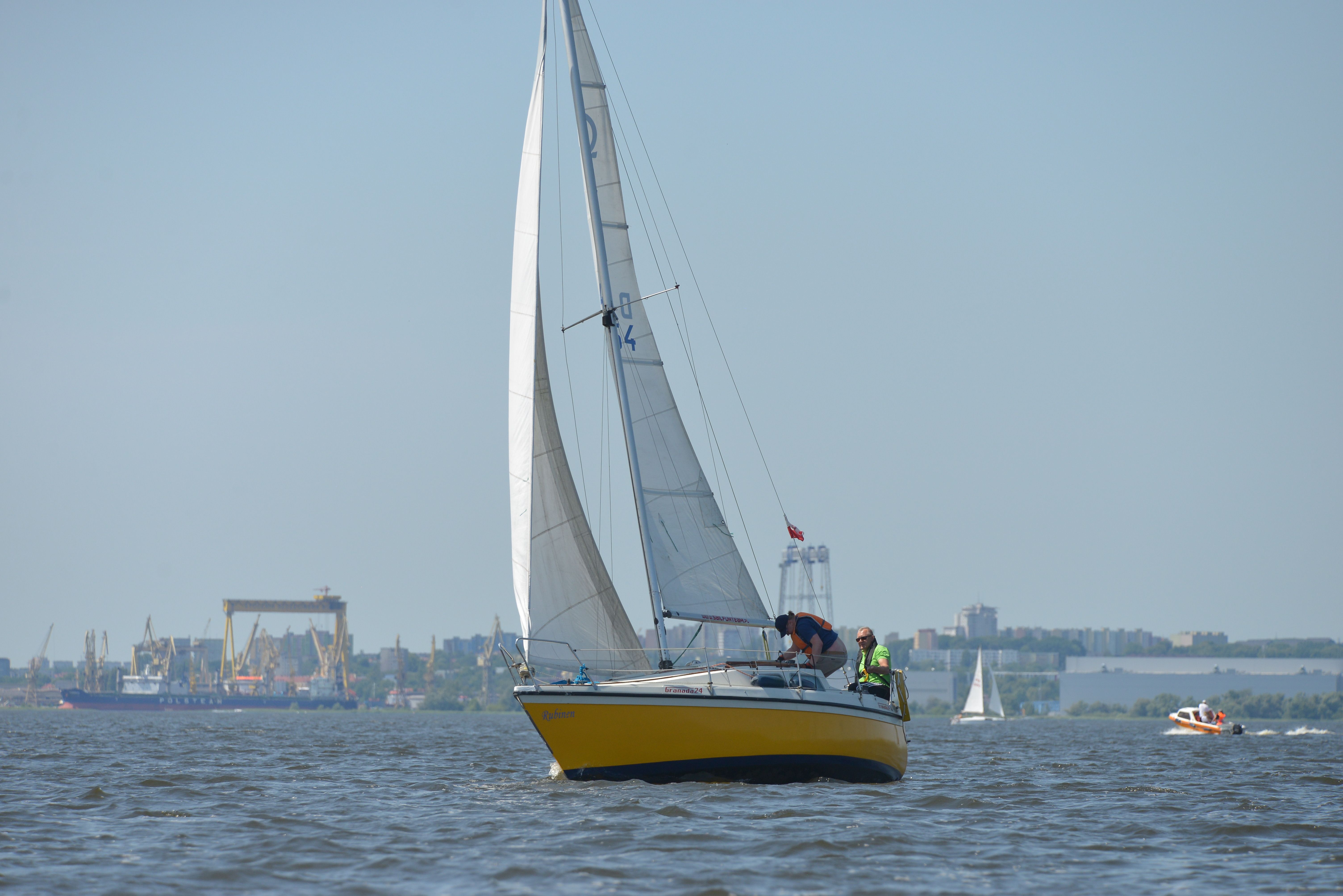 Granada 24 | Rubinnen