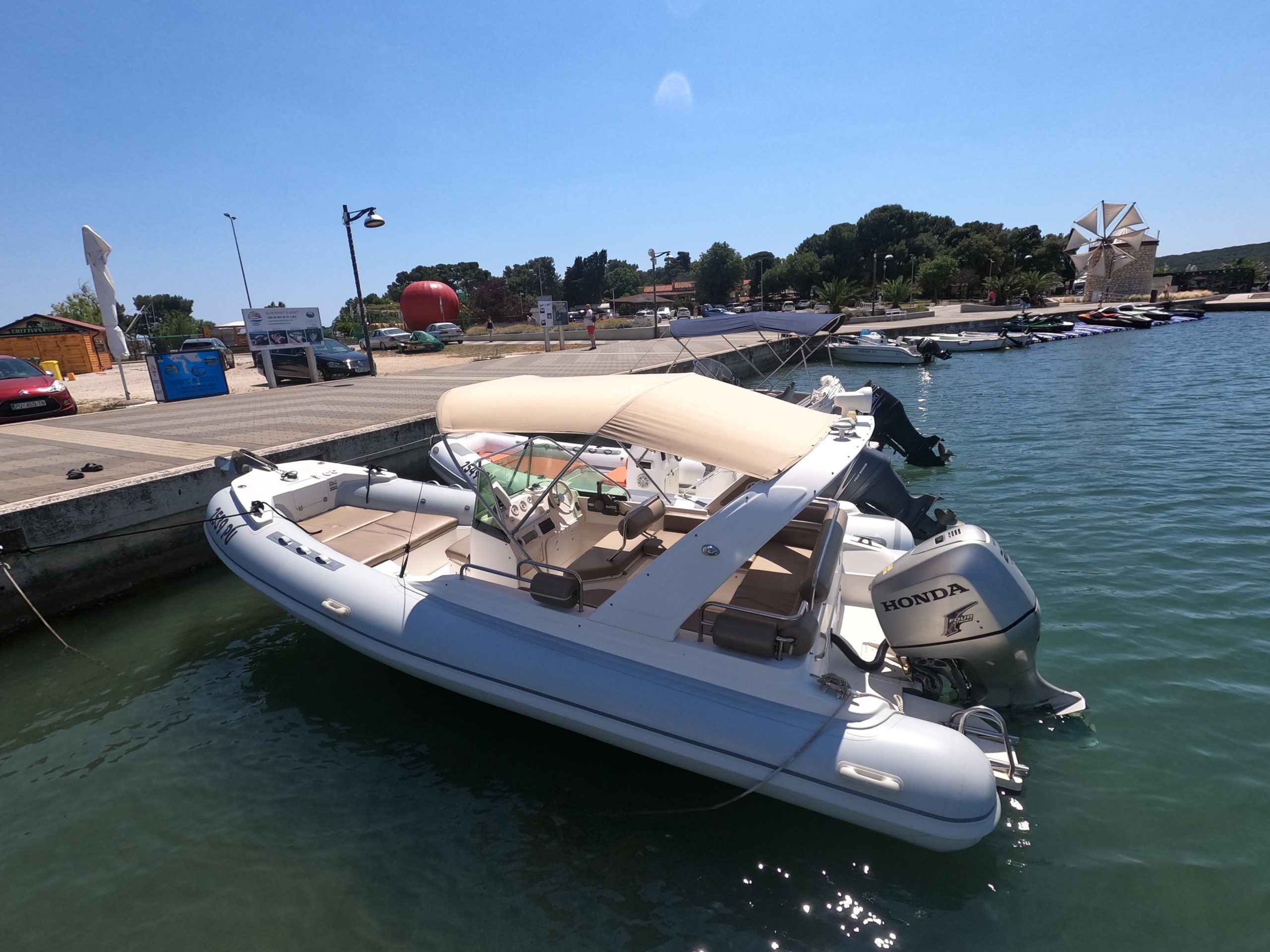 MF Primus Marine Robinzon 23 | Robinzon