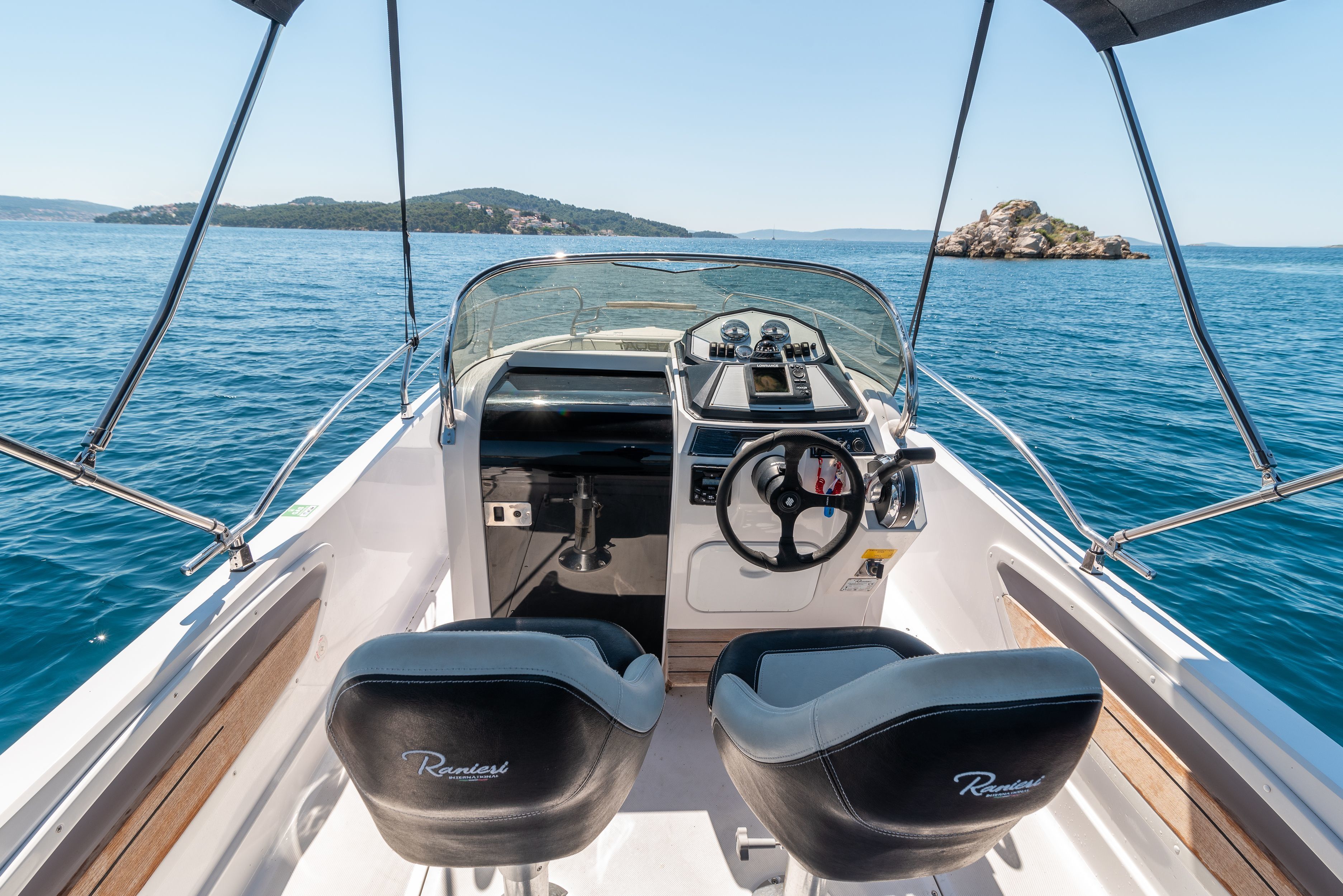 Ranieri Voyager 21S | 17