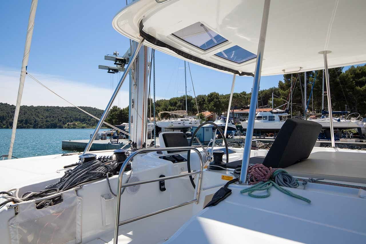 Lagoon 46 | Manta Maris