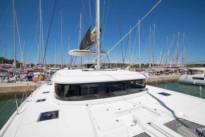 Lagoon 46 | Manta Maris