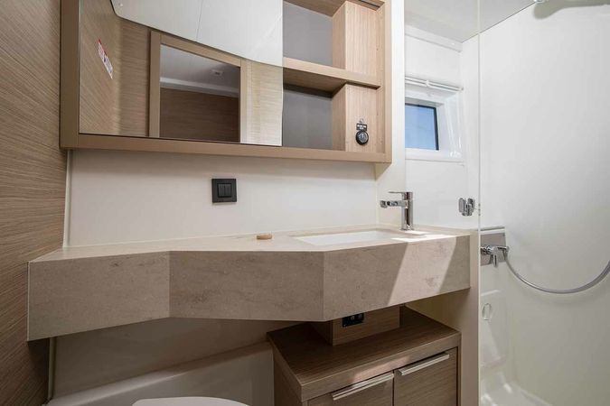 Lagoon 46 | Manta Maris