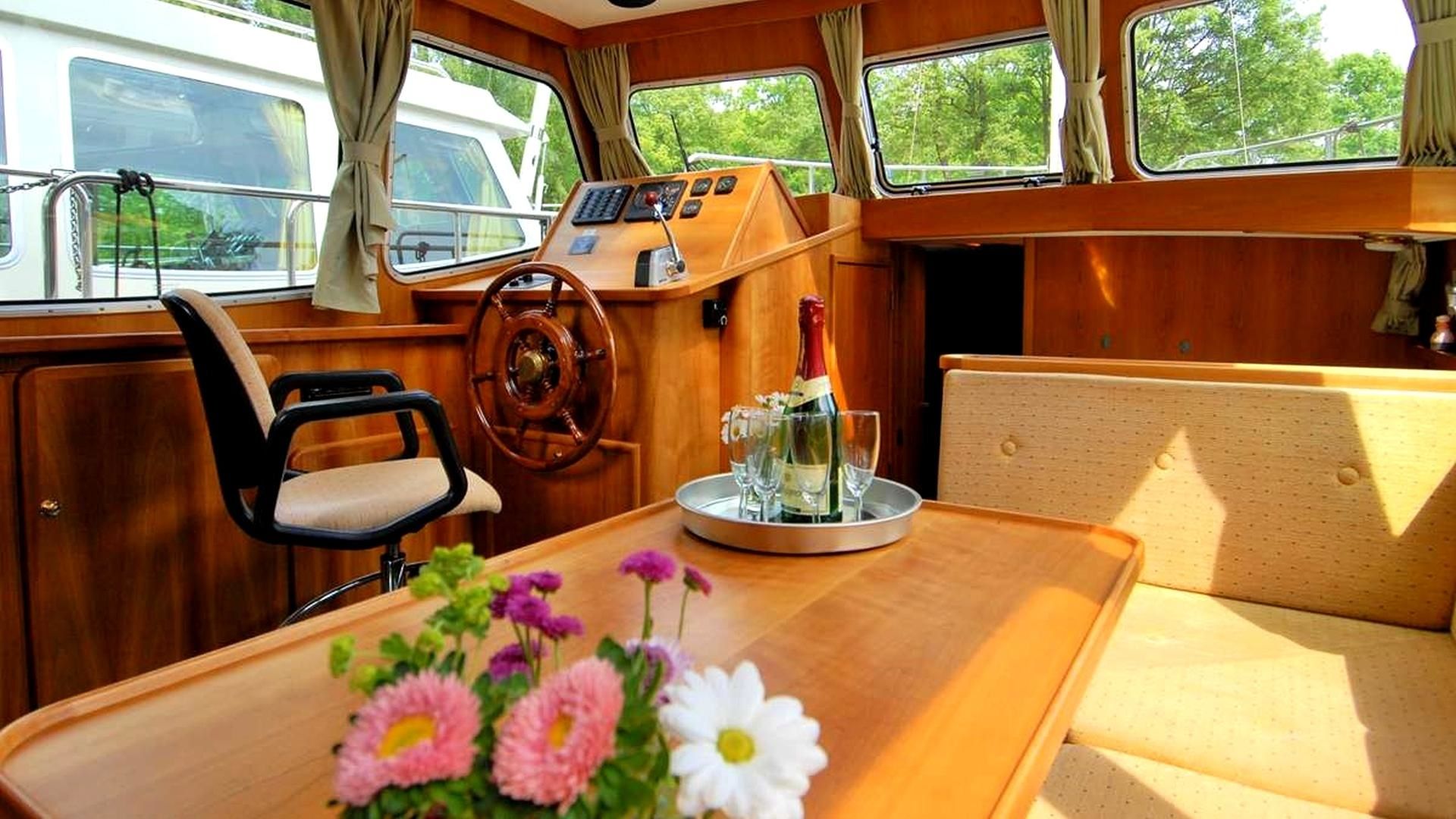 Linssen Dutch Sturdy 320 | Hilde