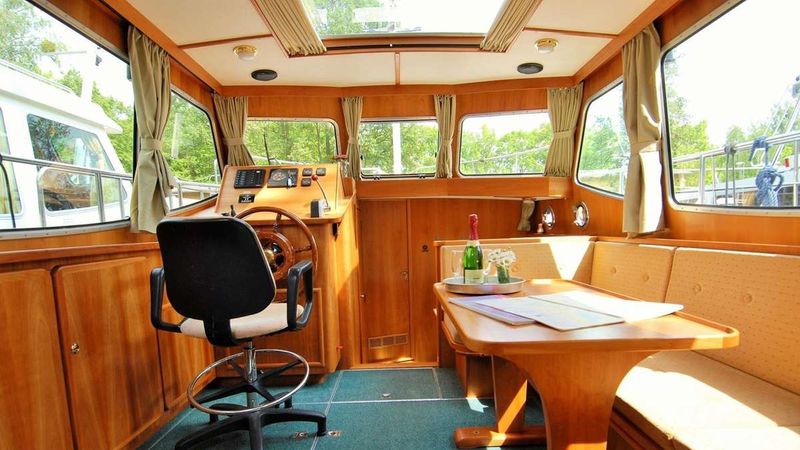 Linssen Dutch Sturdy 320 | Hilde