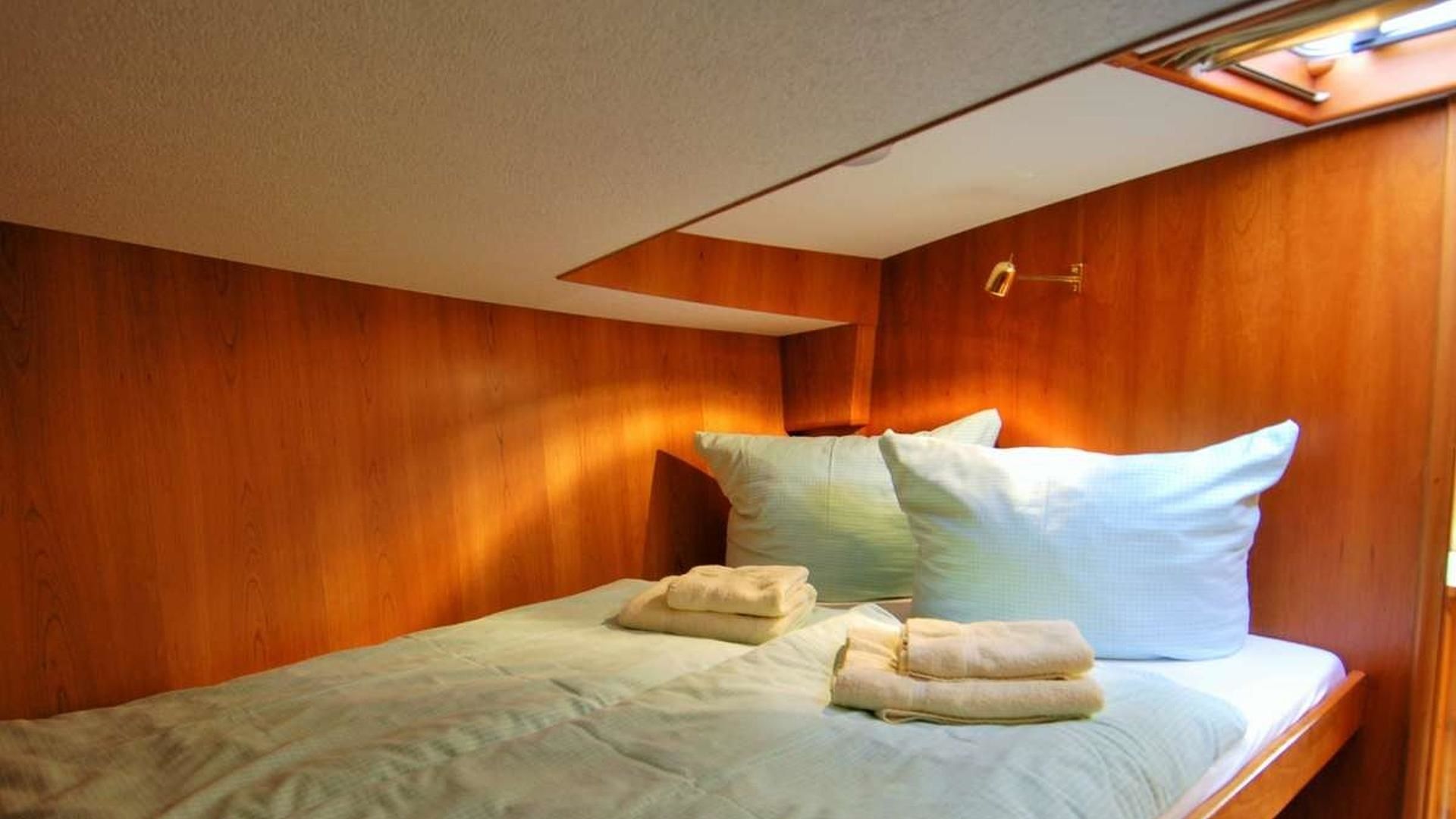 Linssen Dutch Sturdy 320 | Hilde