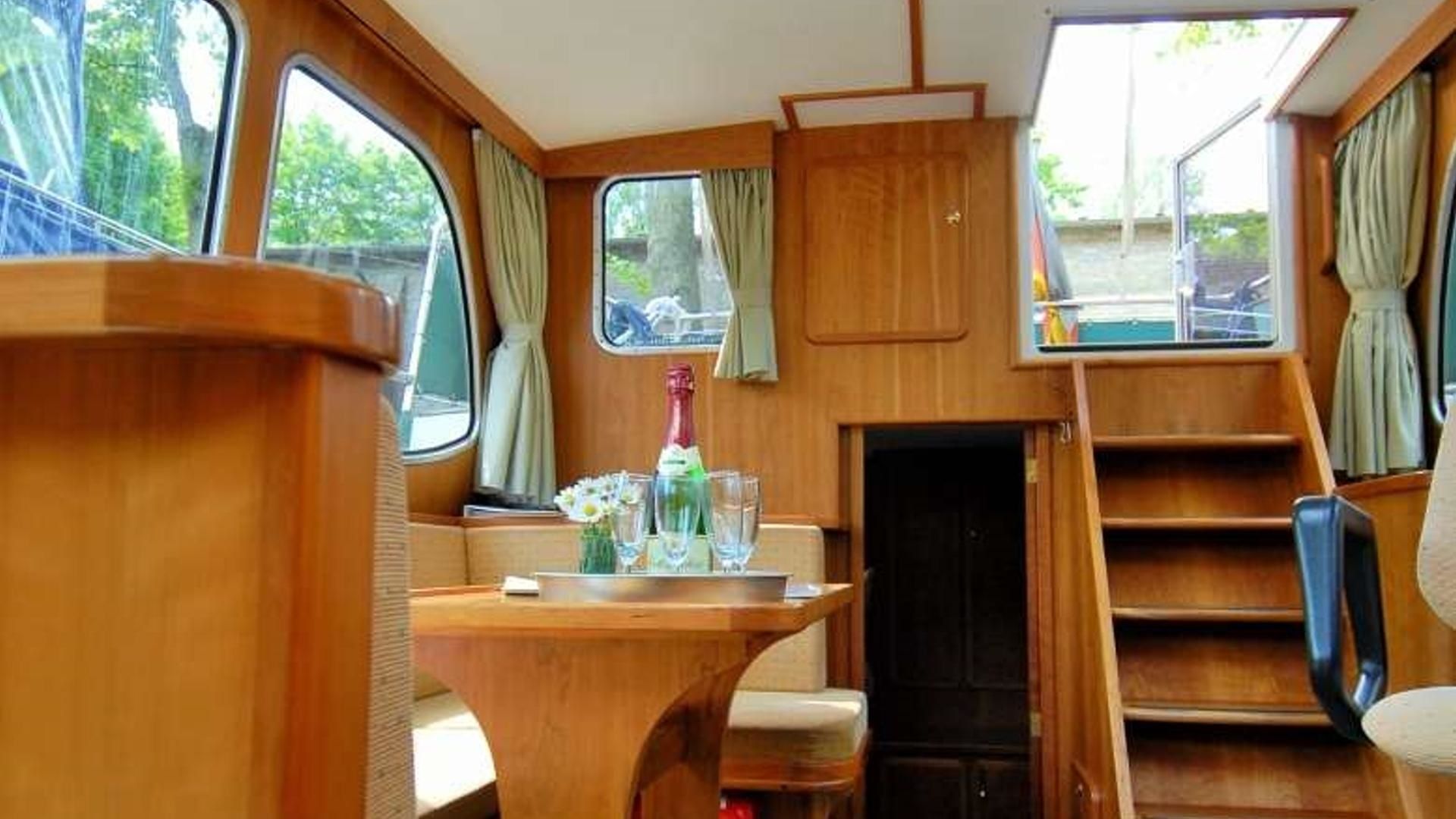 Linssen Dutch Sturdy 320 | Hilde