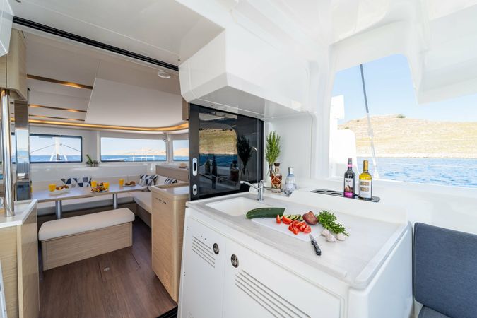 Lagoon 46 | Mare Luna