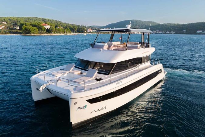 Fountaine Pajot MY6 | Family 2.0