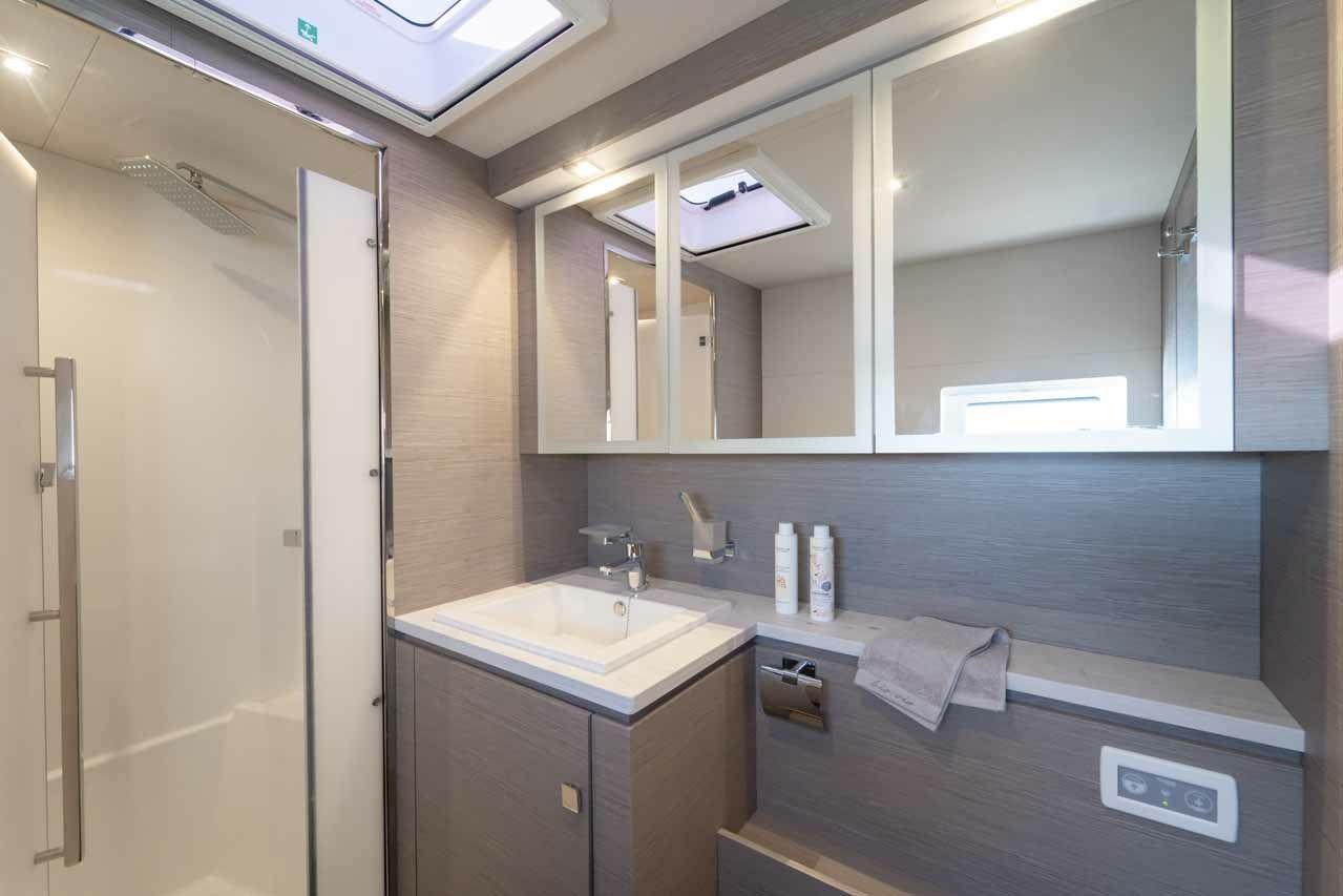 Fountaine Pajot MY6 | Family 2.0