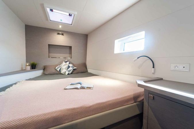 Fountaine Pajot MY6 | Family 2.0