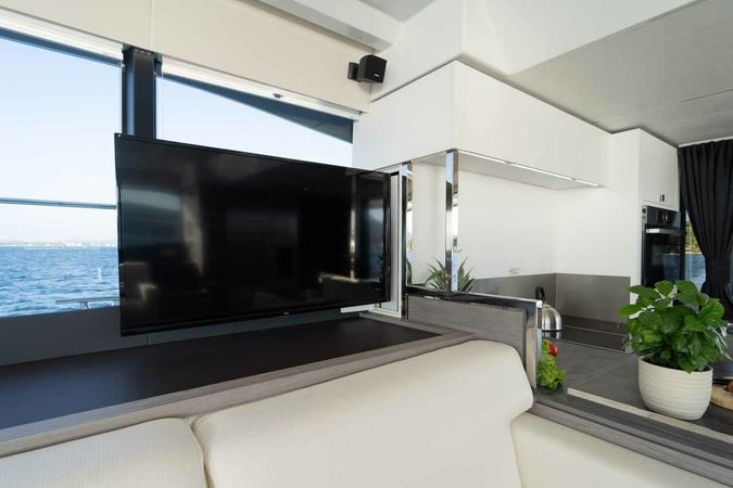 Fountaine Pajot MY6 | Family 2.0