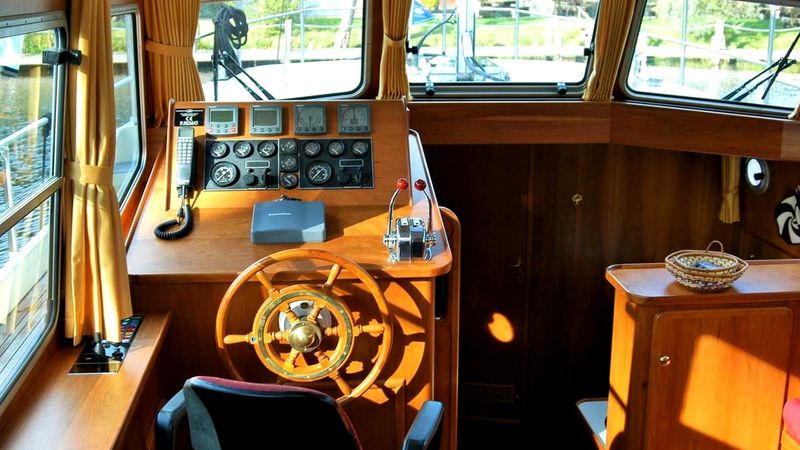 Linssen Dutch Sturdy 380 | Marion