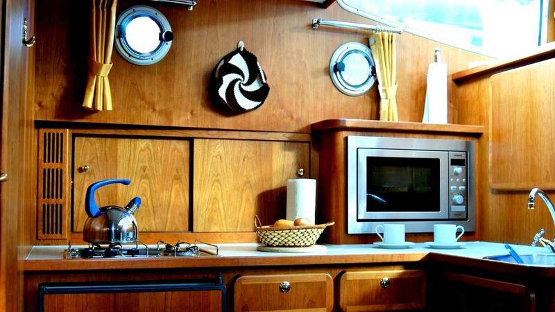 Linssen Dutch Sturdy 380 | Marion