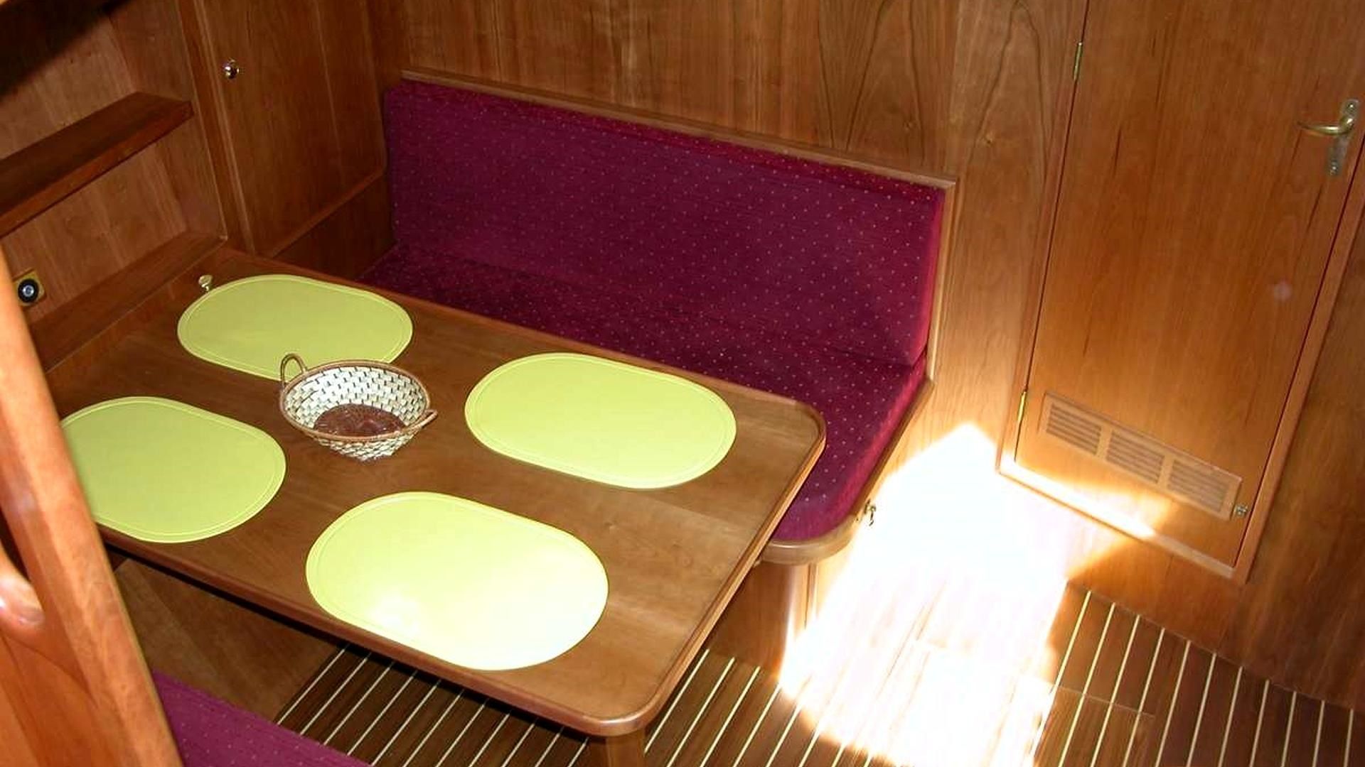 Linssen Dutch Sturdy 380 | Marion