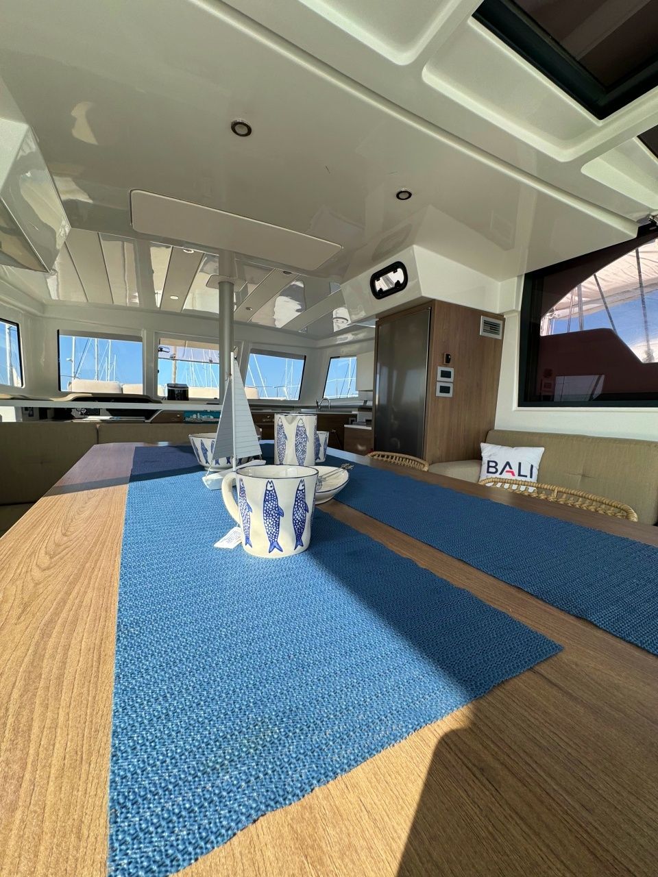 Bali Catspace | Compass