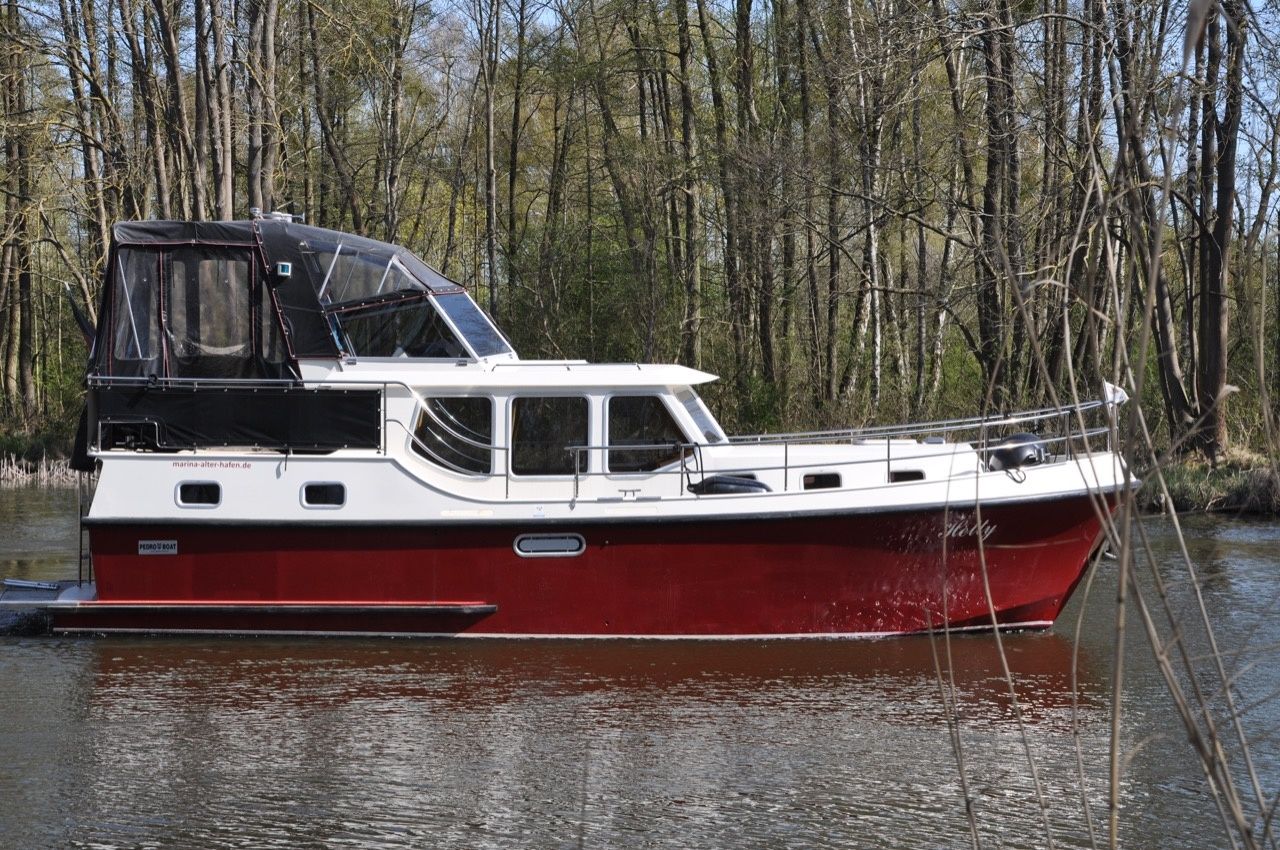 Pedro Levanto 32 | Hetty