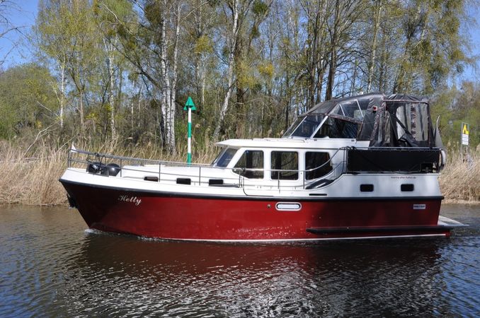 Pedro Levanto 32 | Hetty