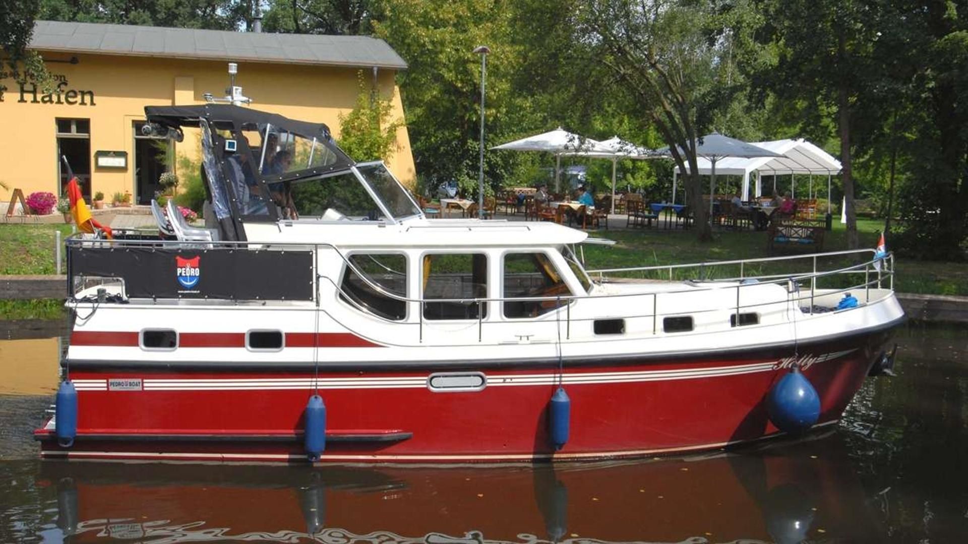 Pedro Levanto 32 | Hetty