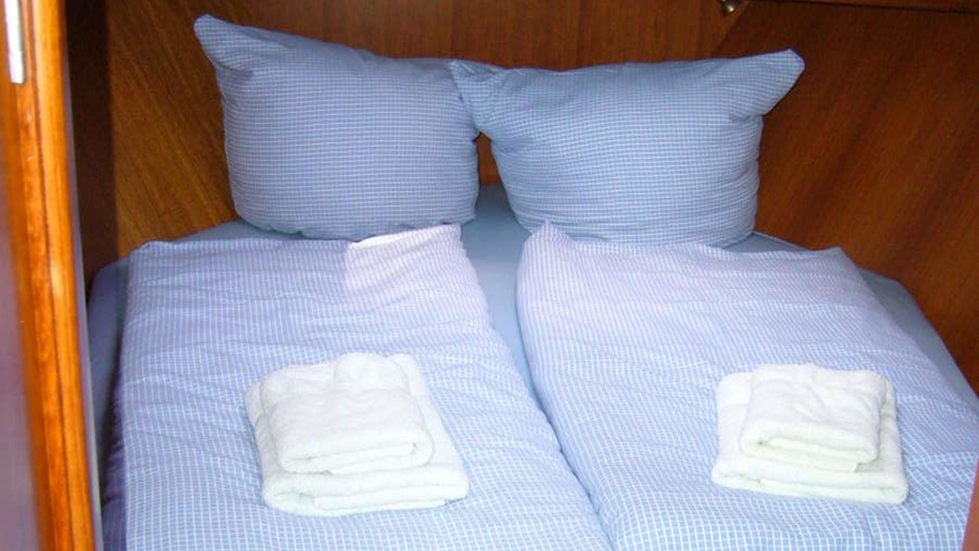 Pedro Levanto 32 | Hetty