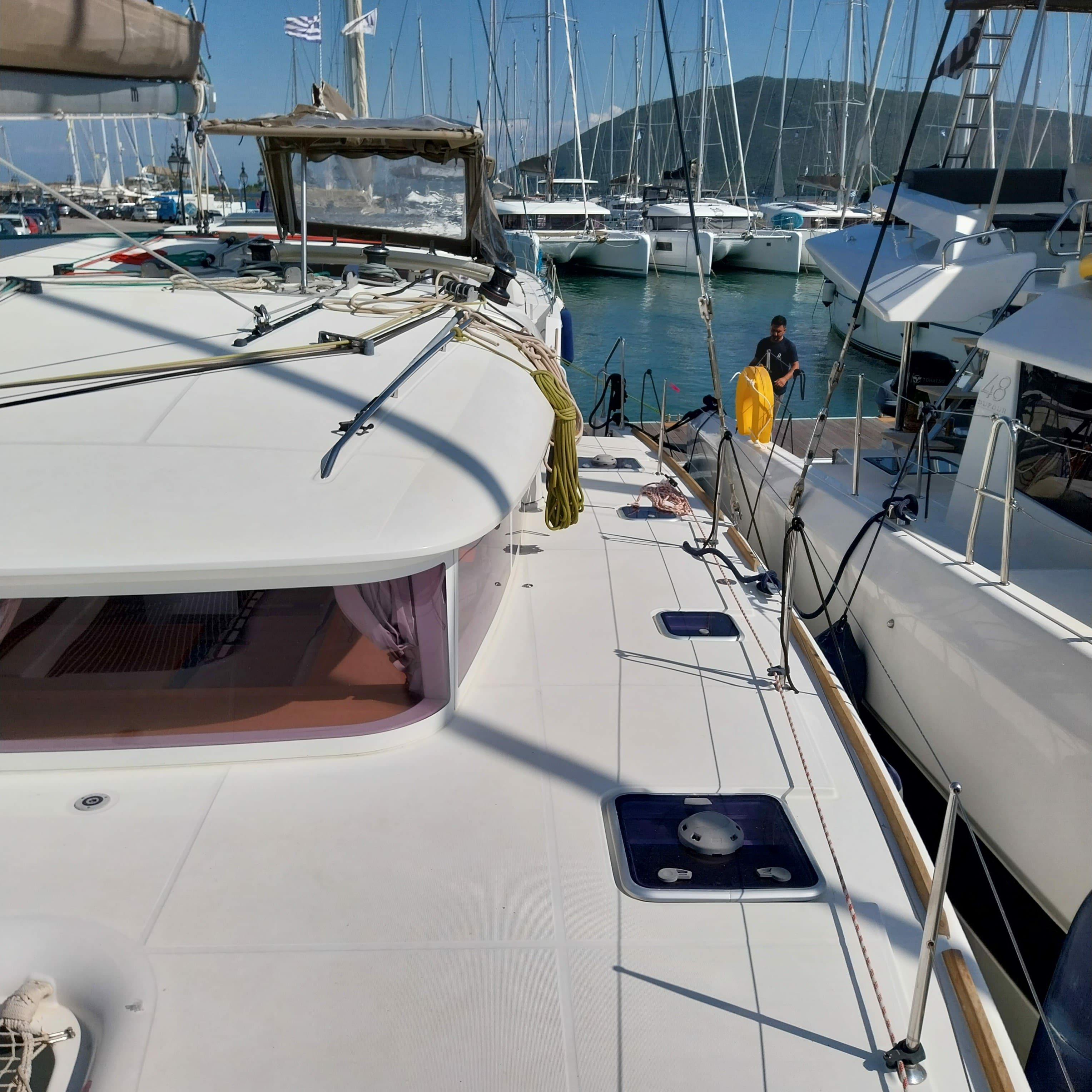 Lagoon 400 S2 | Footprints