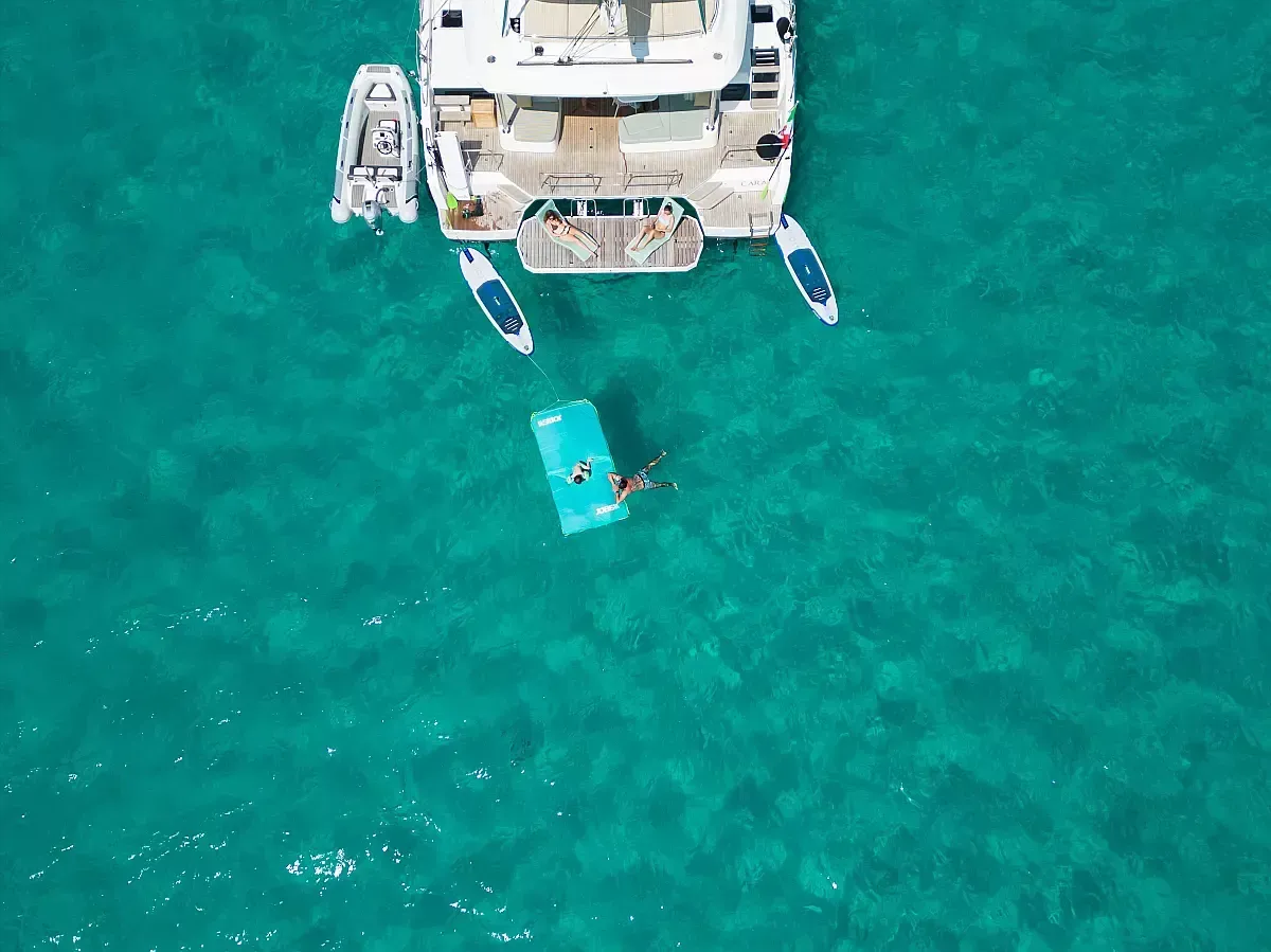 Lagoon 55 | Cara