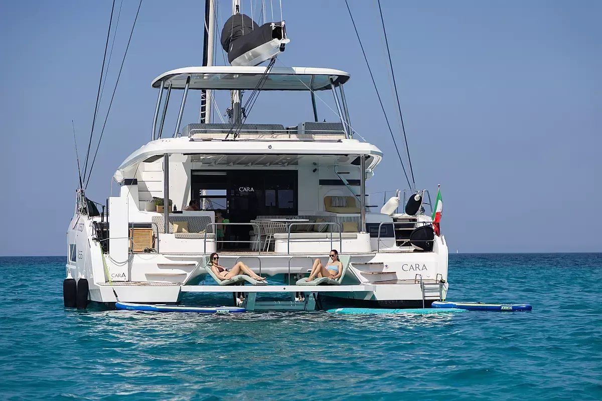 Lagoon 55 | Cara