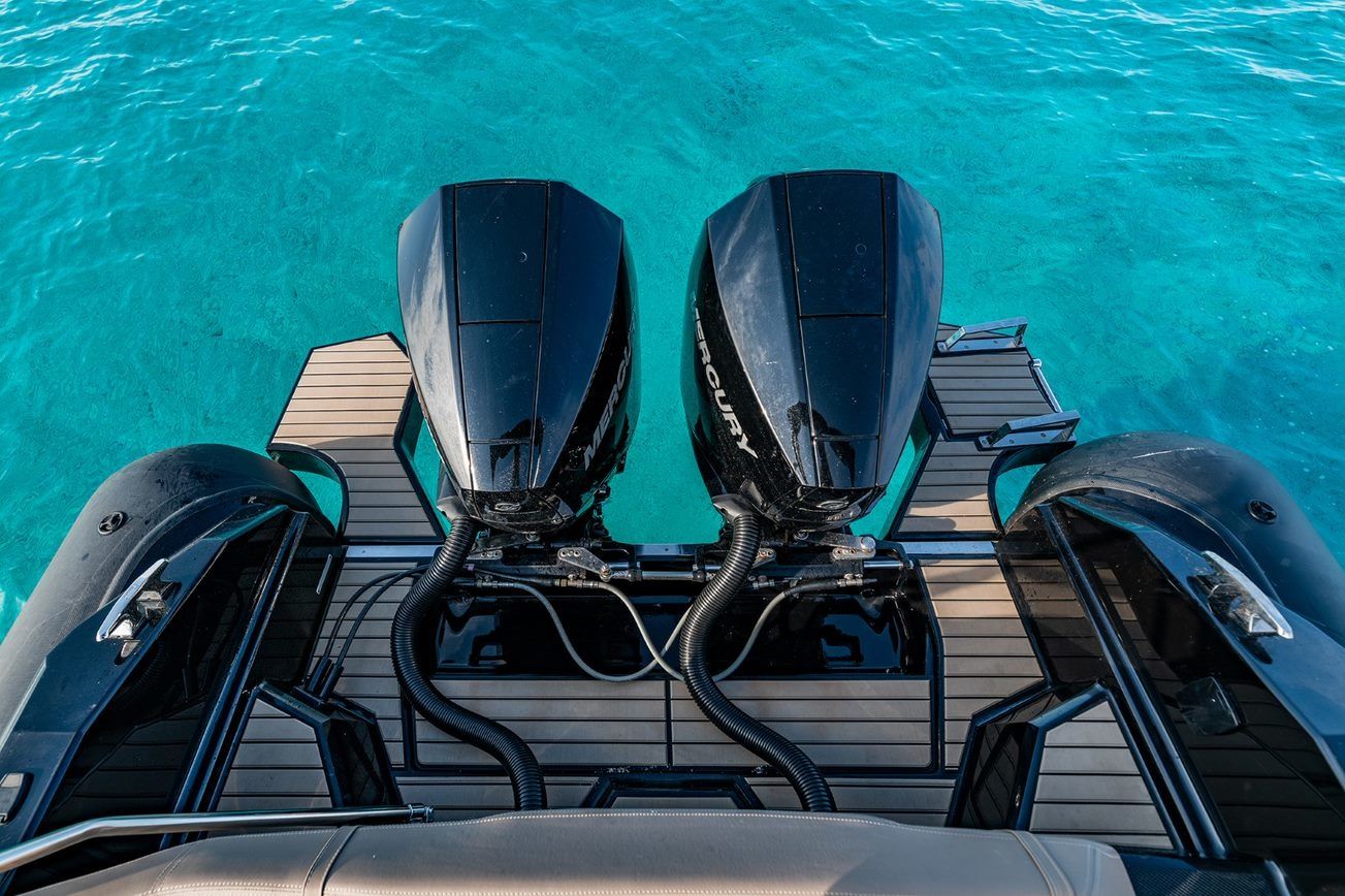 Ranieri 26 Cayman | EoDos2