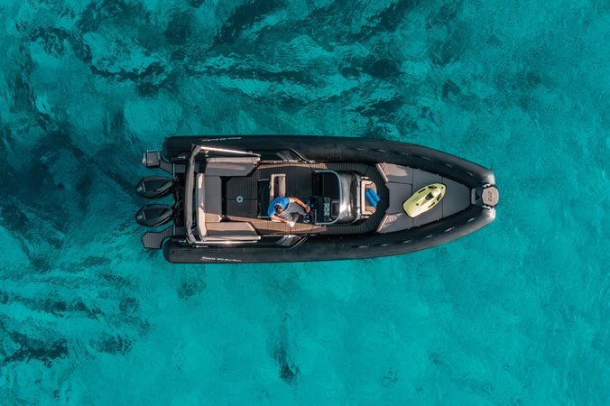 Ranieri 26 Cayman | EoDos2