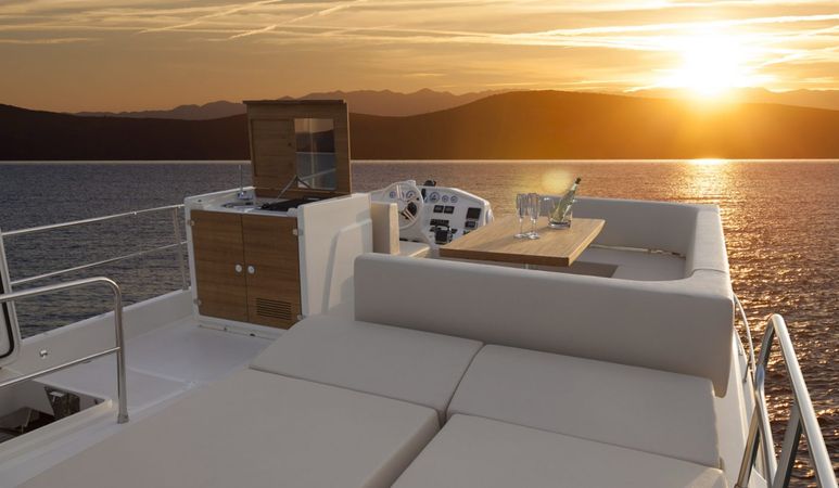 Cranchi T43 Eco Trawler | G&K2