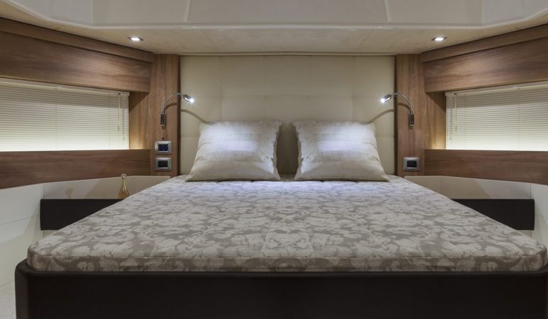 Cranchi T43 Eco Trawler | G&K2