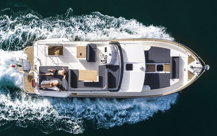 Cranchi T43 Eco Trawler | G&K2