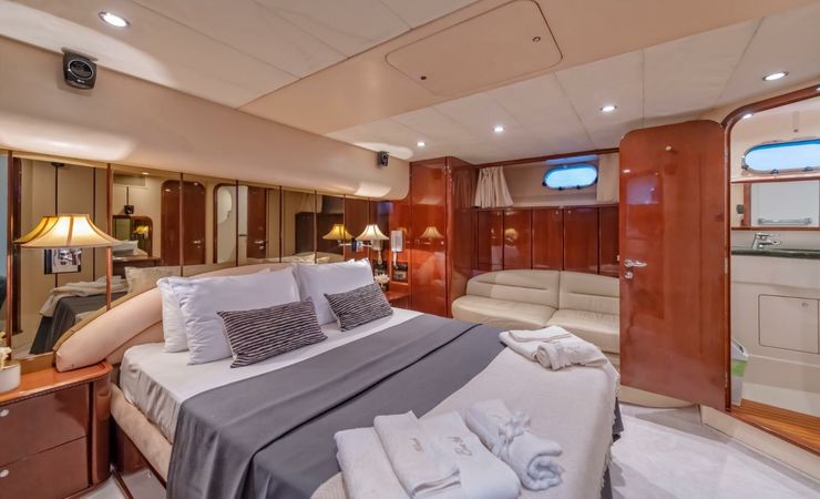 Princess 20 | River S