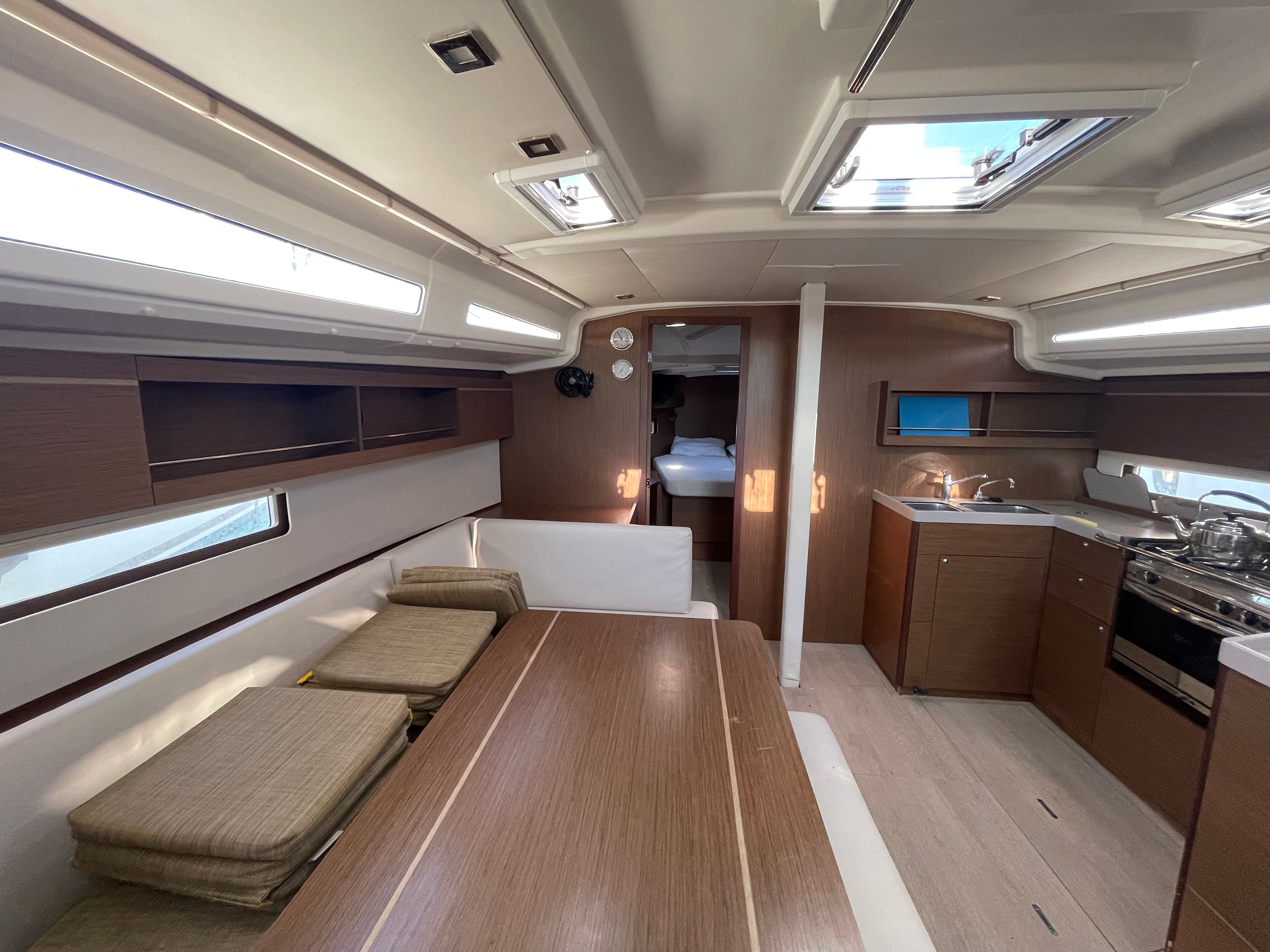 Beneteau Oceanis 40.1 | Juliana