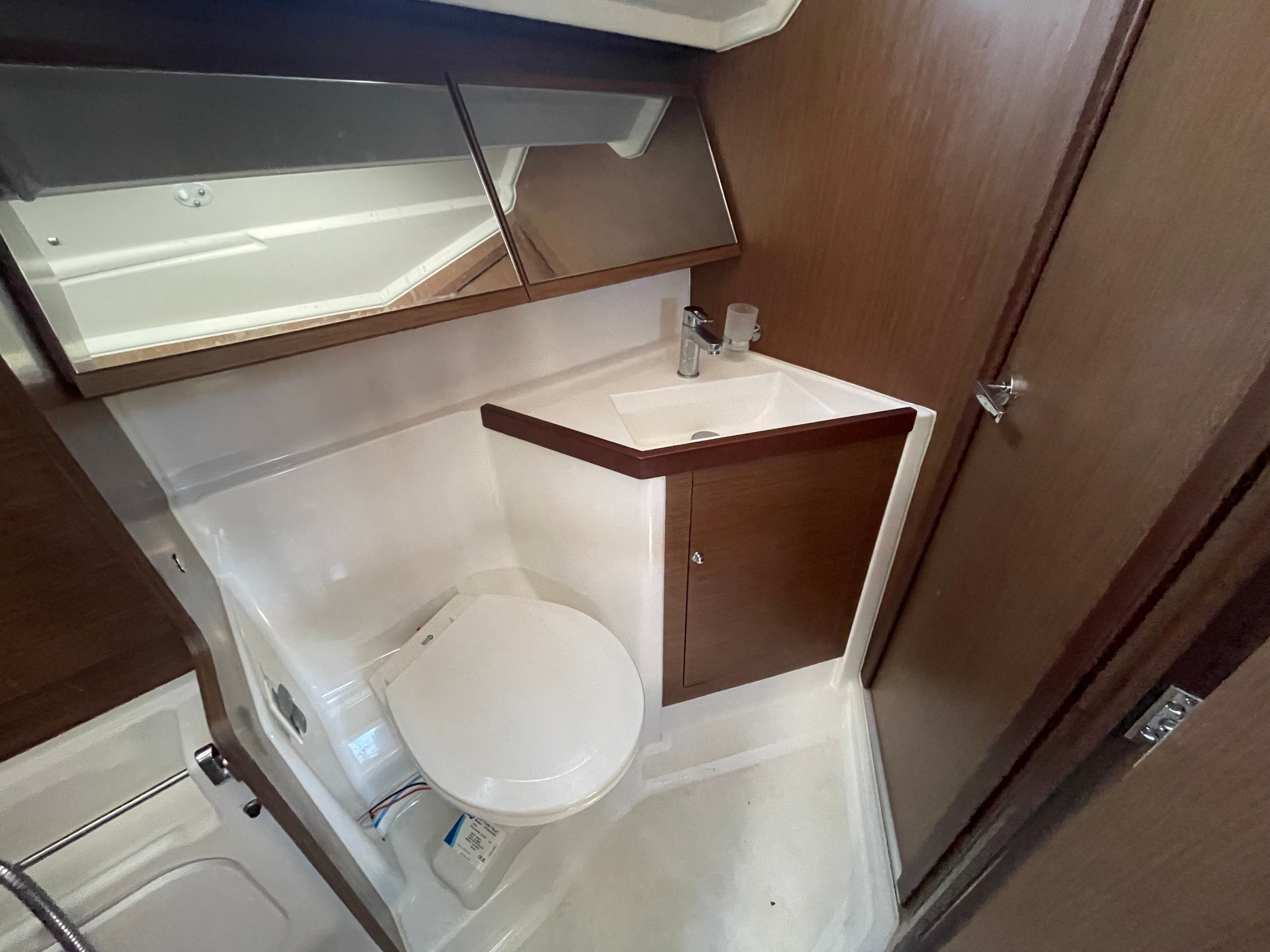 Beneteau Oceanis 40.1 | Juliana
