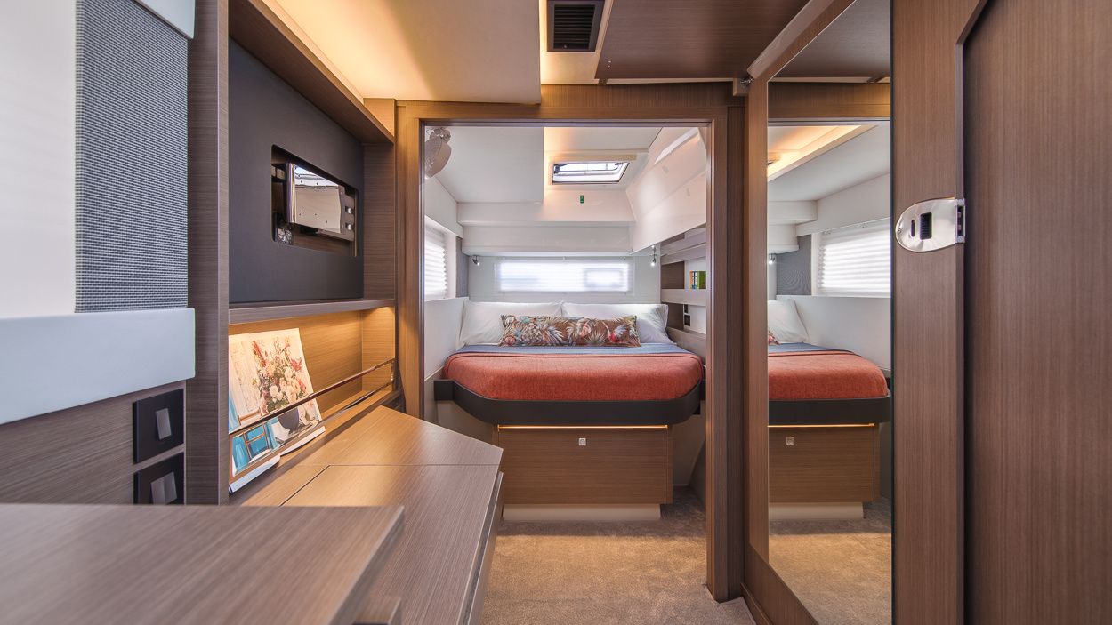 Leopard 42 | Moorings 22