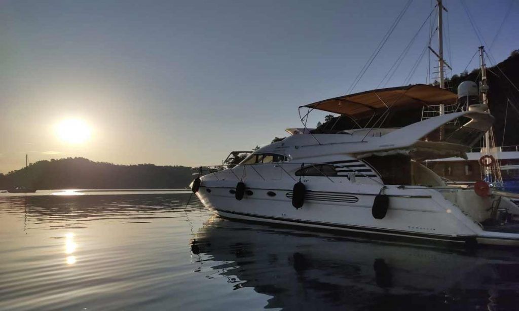 Fairline Squadron 58 | Alex