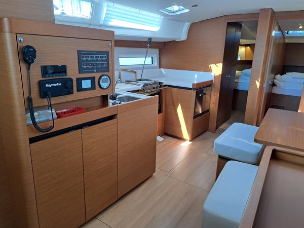 Jeanneau Sun Odyssey 490 | Mirr Murr