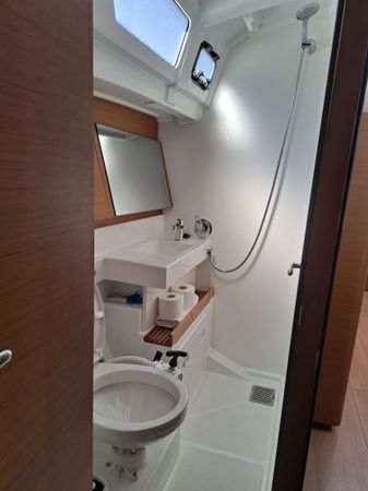 Jeanneau Sun Odyssey 490 | Mirr Murr
