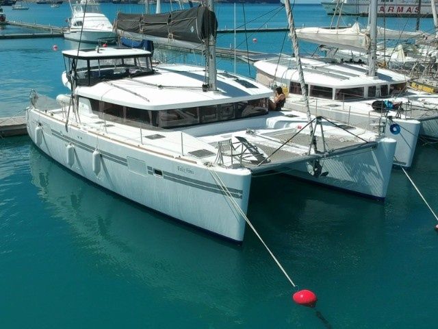 Lagoon 450 S | Felix Finis