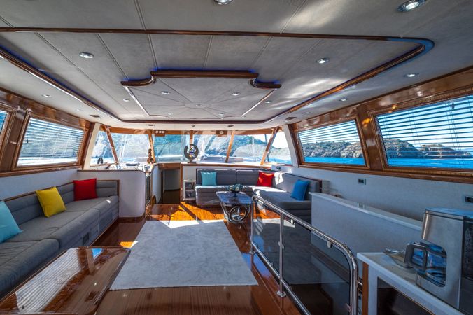 Motor Sailer 91 | Destiny
