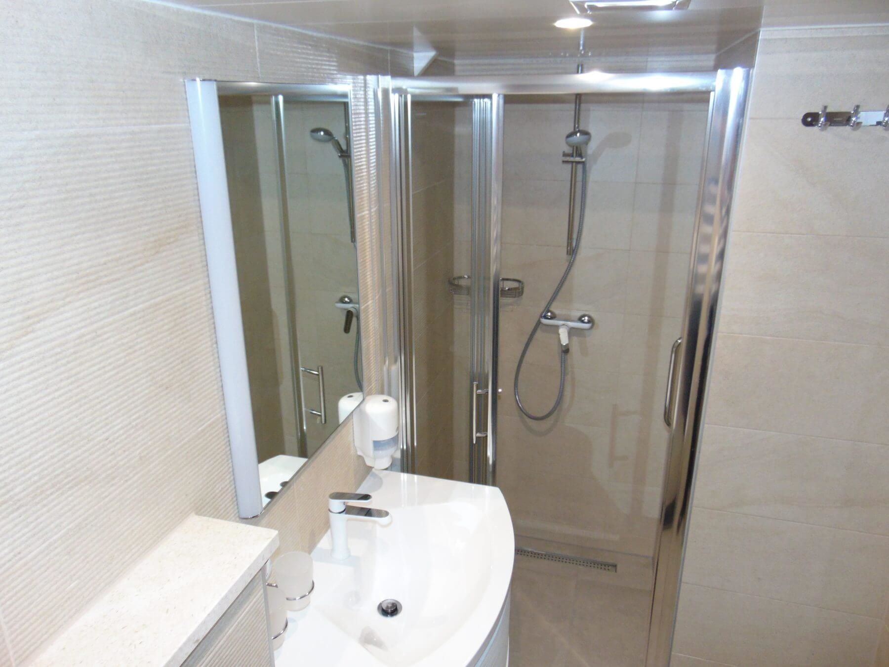 Motor Sailer 158 | Ambassador