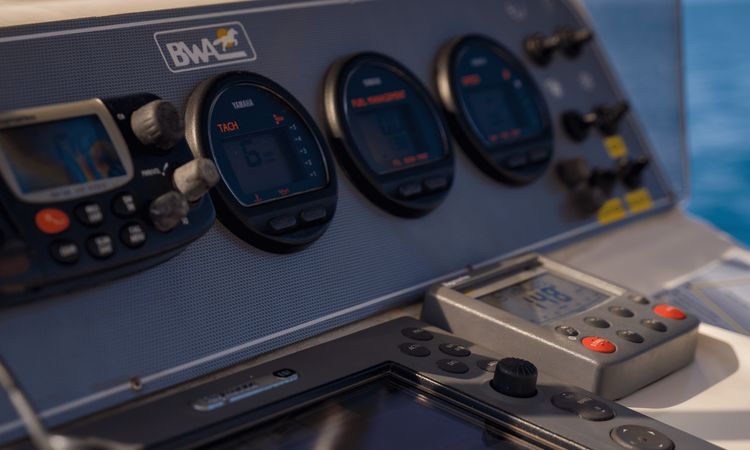 BWA 750 | Mares de Elian