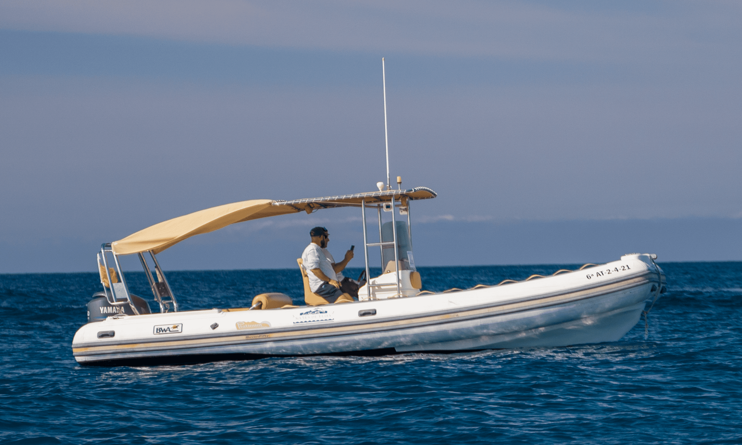 BWA 750 | Mares de Elian