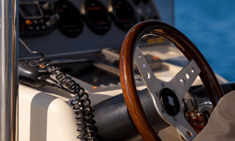 BWA 750 | Mares de Elian