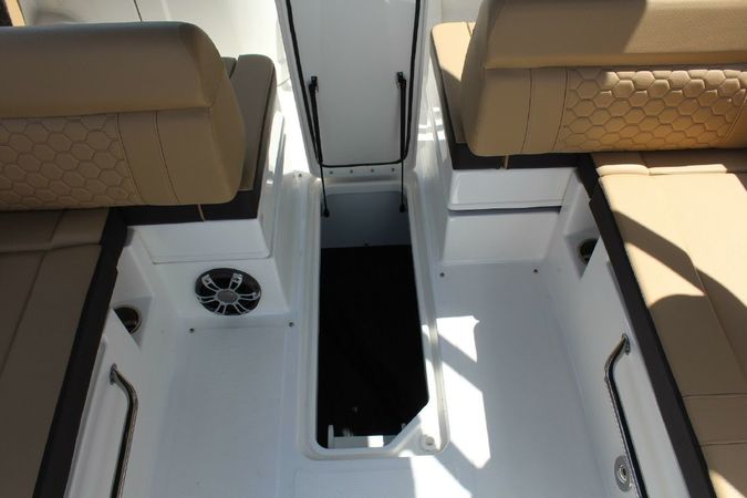 Sea Ray SDX 270 | Happy Hours